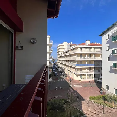 Apartmán Mezzanine A 100m De La Avec Balcon, Apercu Et Parking - - Fr-1-239-576